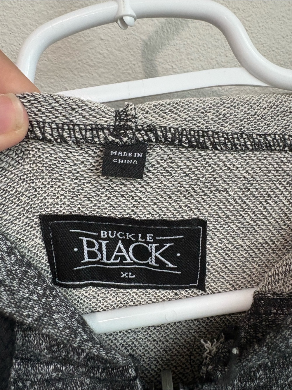 Buckle Black full-zip hoodie size XL - Picture 6 of 7
